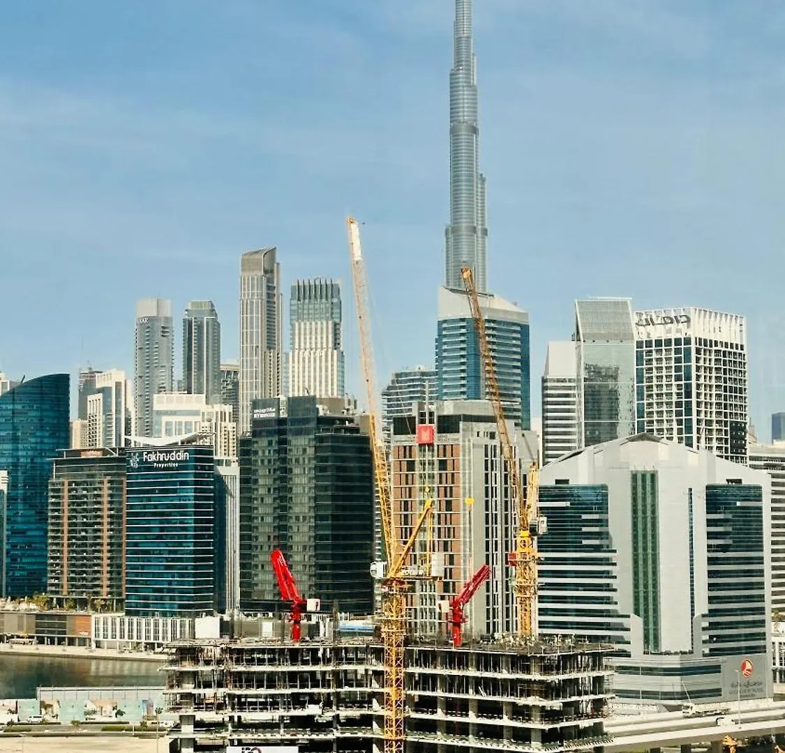 Spacious Studio Apartment Burj View With Balcony Free Parking By Belvilla 迪拜 阿拉伯联合酋长国